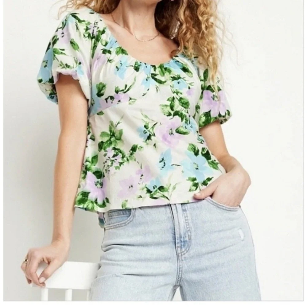 Old Navy Floral Puff Sleeve XL Scoop Neck Smocked Top Feminine Fall Whimsical